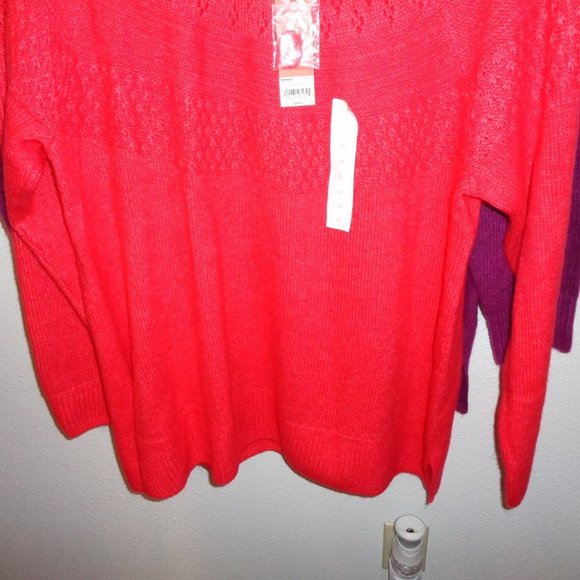 Evri Plus Size Crewneck Pointelle Sweaters Size 1X NWT Bundle of 2 - Picture 3 of 11